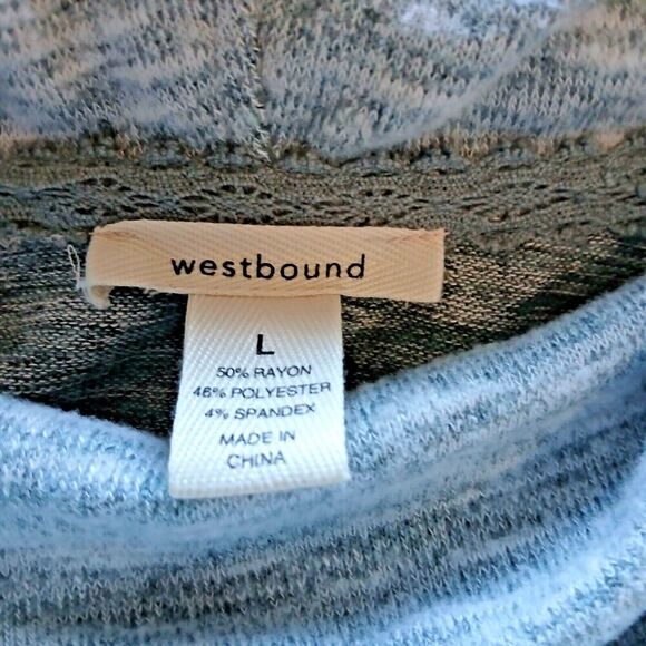 Westbound Large Turtle Neck Gray Shirt, Warm, Cozy, Soft, Minimalist. - Picture 3 of 10